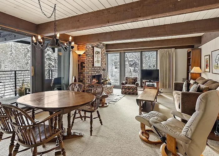 Chateau Roaring Fork Unit 29, Sunny, Corner Condo With River Views
